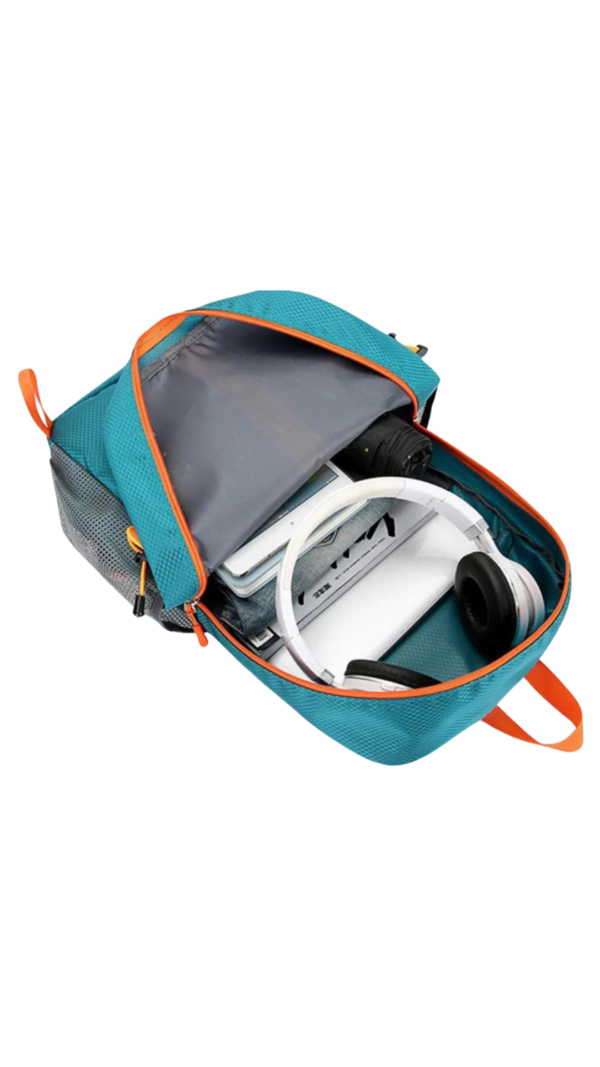 Waterproof hiking backpack